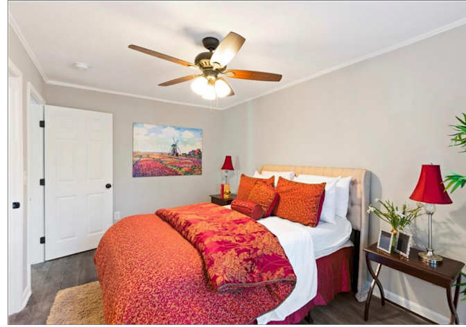 Rachel's room