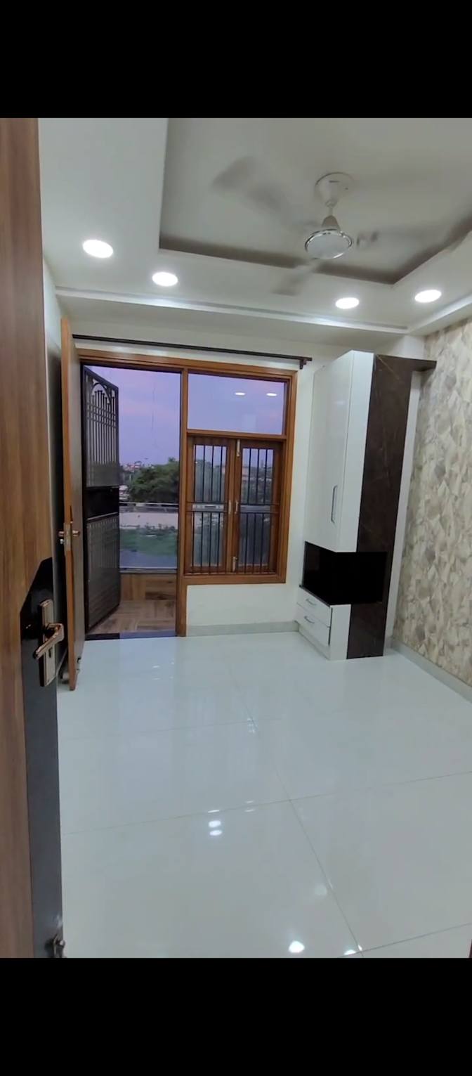 Manish's room