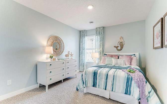 Dee's room