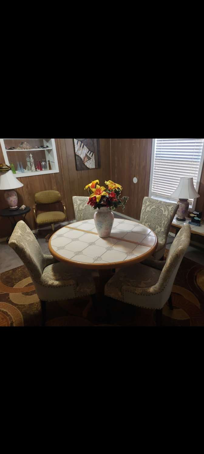 Randy's room