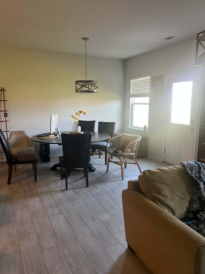 Liz's room