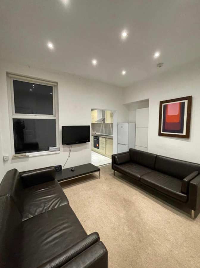 Jayne Anderton's room