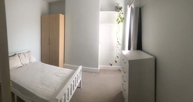 Nena's room