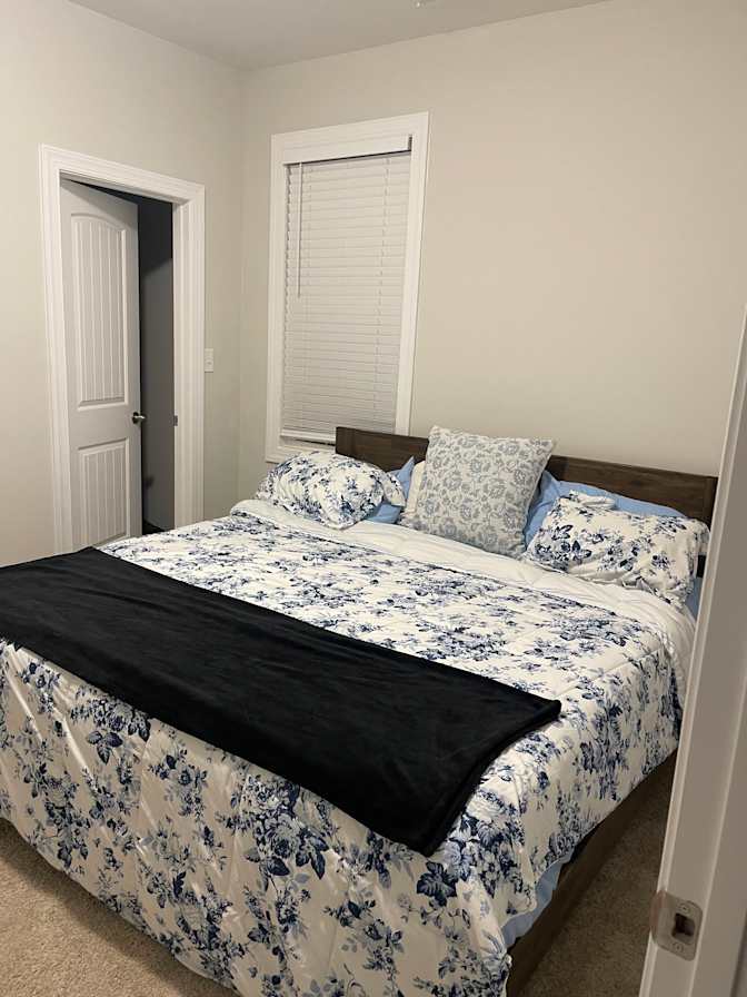 Tara Parker's room