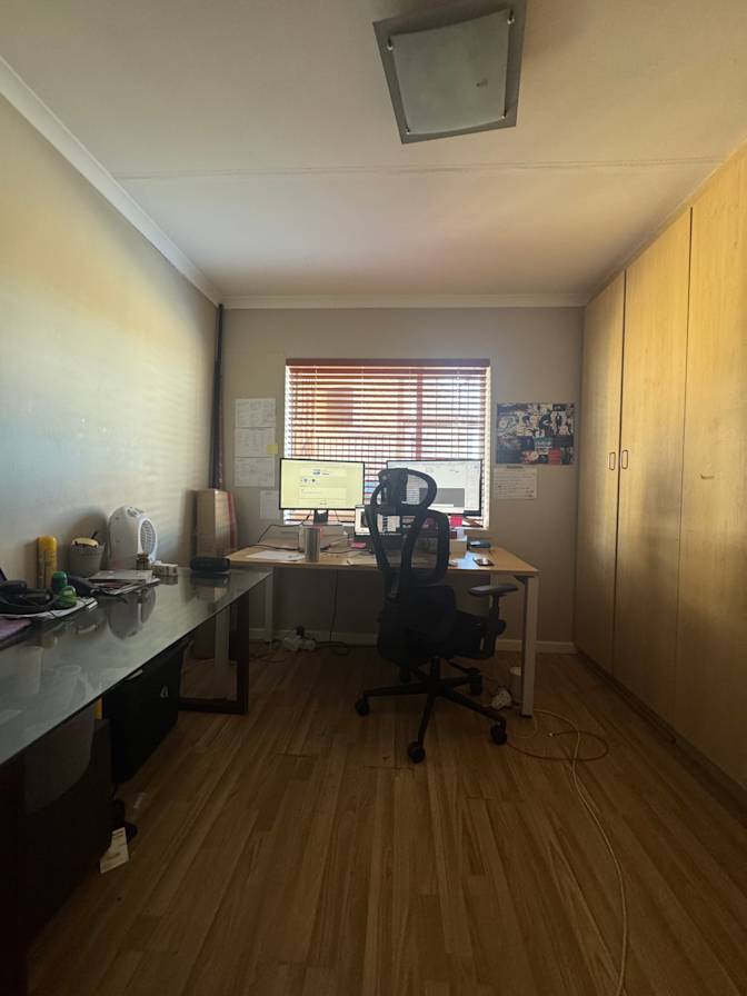 Ronard's room