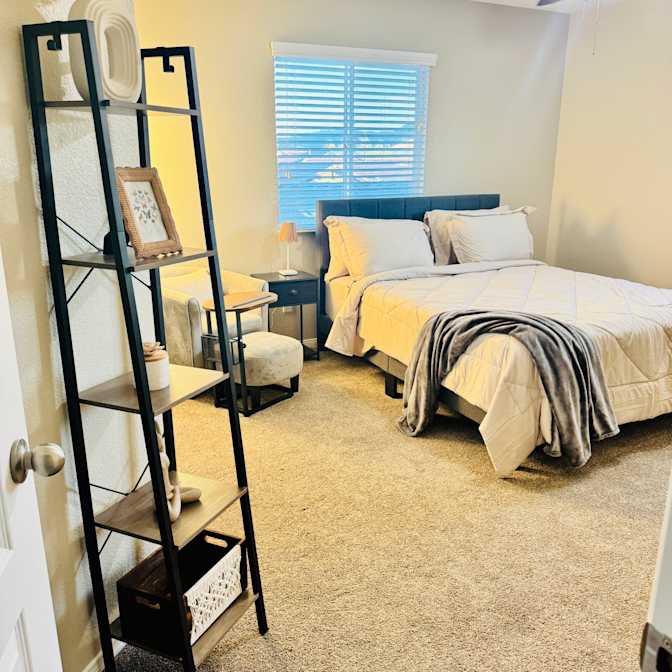 Melissa's room