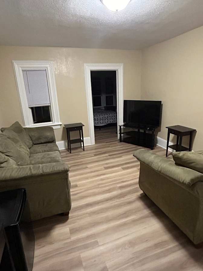 Asia Molex's room