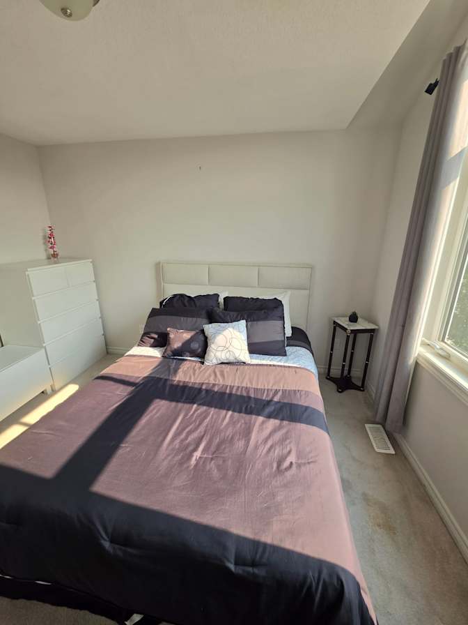 Richard McArthur's room