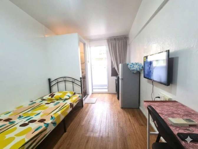 Roomy's room