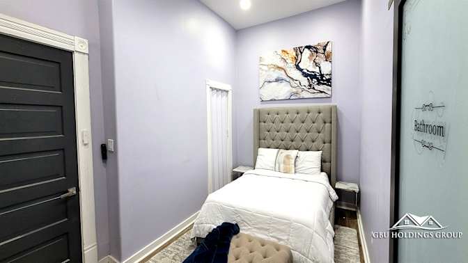 GBU Holdings Group's room