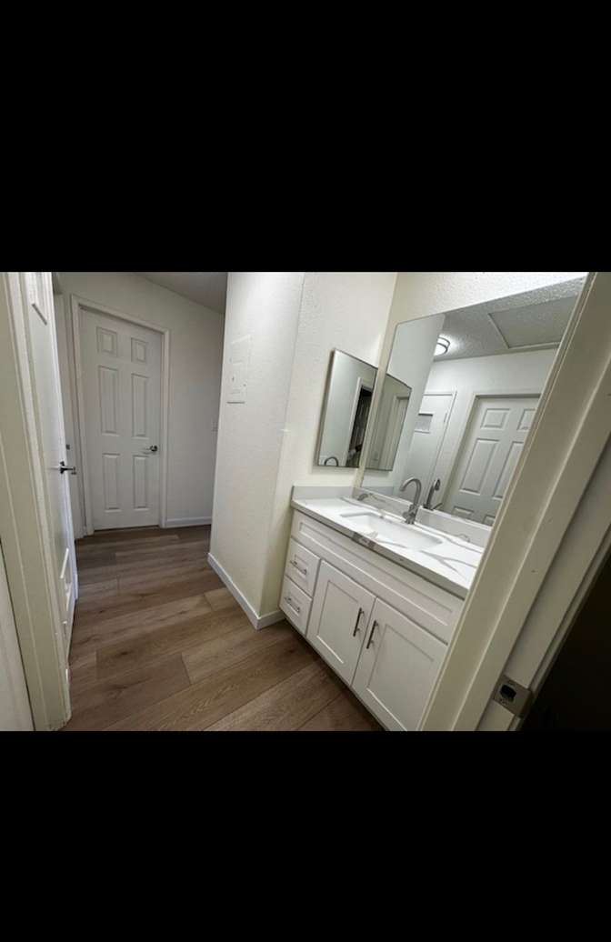 shub kaur's room