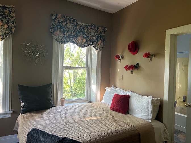 Jacqueline's room