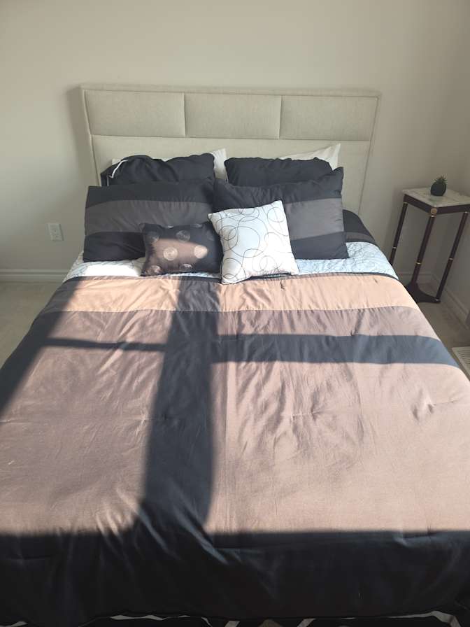 Richard McArthur's room