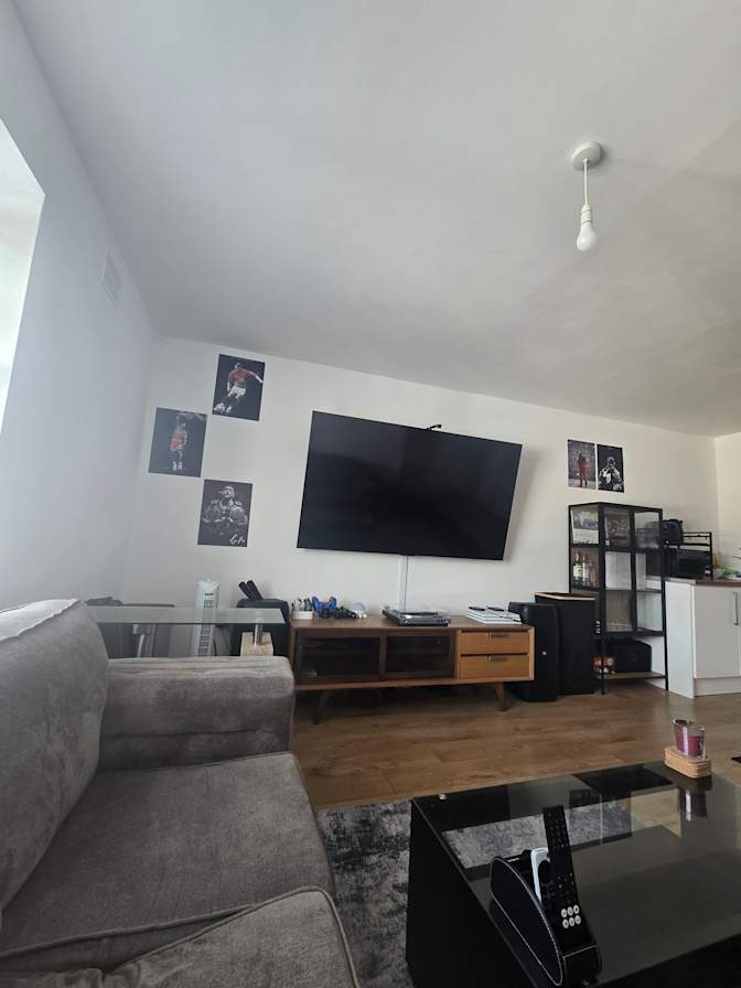 Ciaran O Sullivan's room