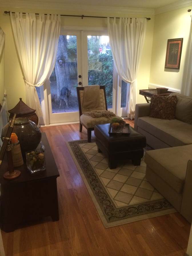 Frank REYES's room