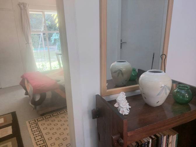 caroline's room