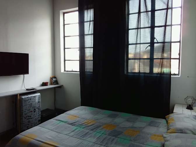 Room in Woodstock's room