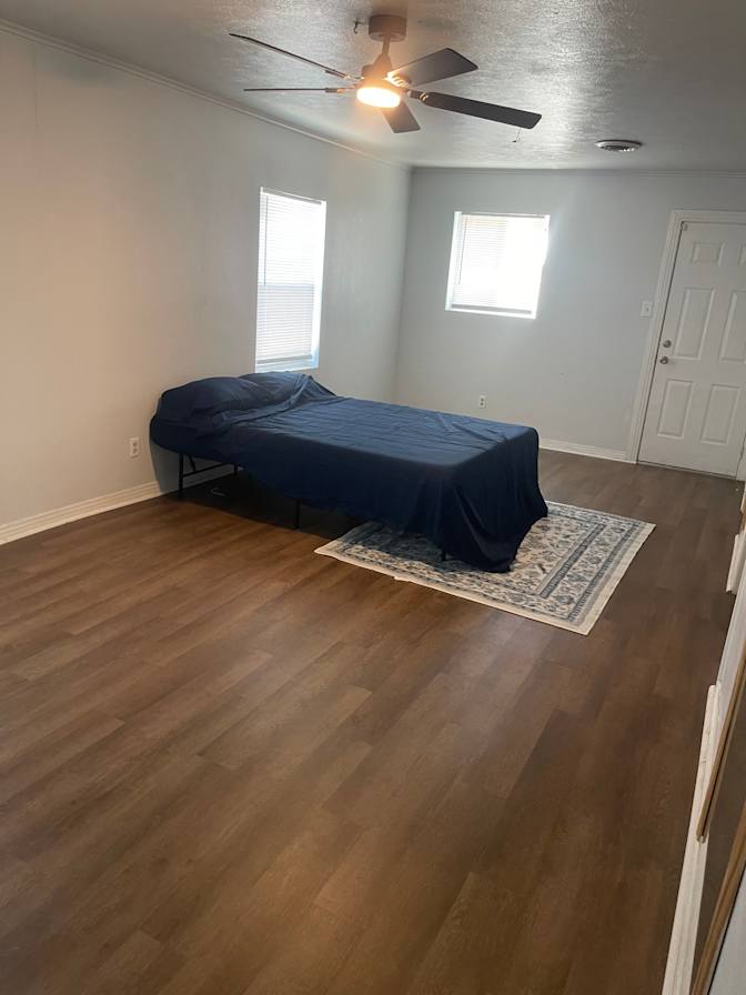 Bola's room