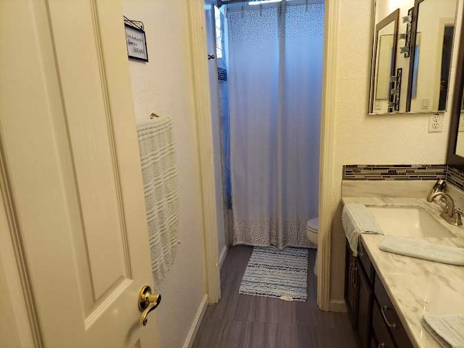 Room in North Natomas's room