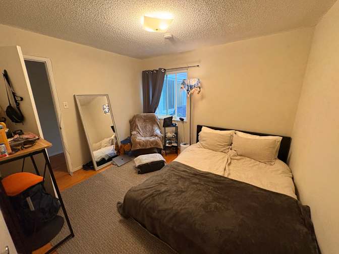 Luke's room