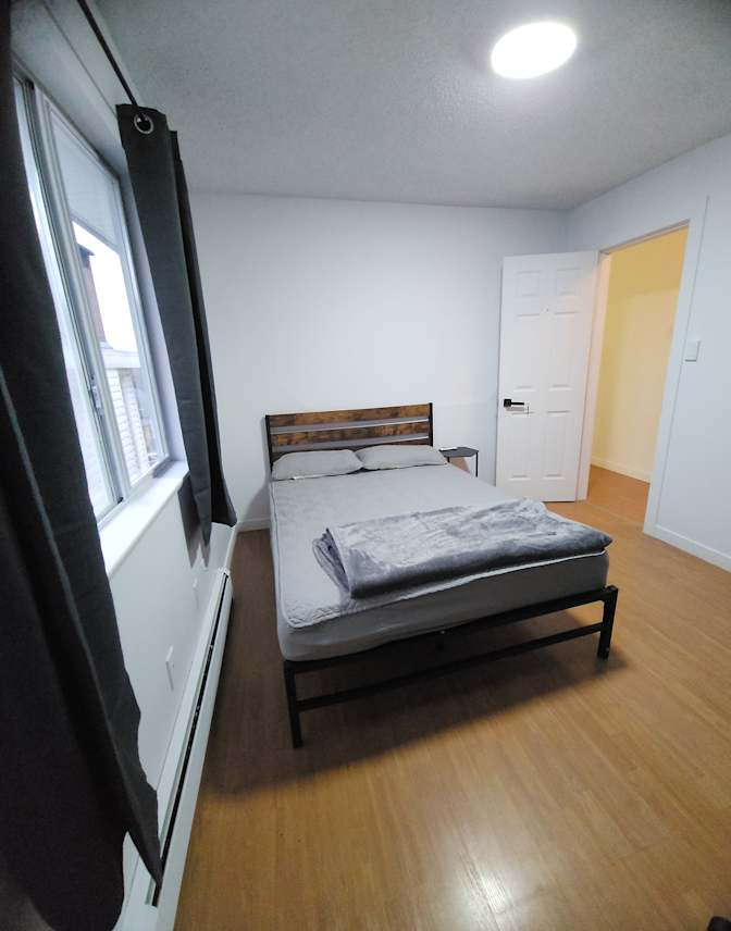Teresa Tran's room