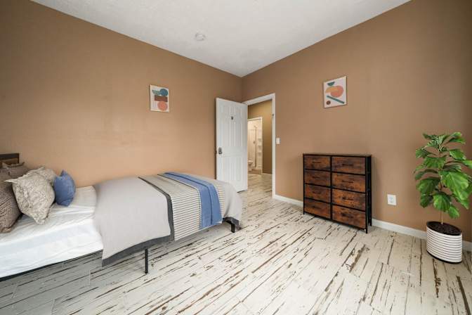 PadSplit's room
