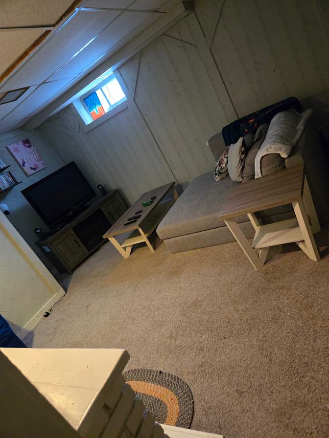 Tracy's room