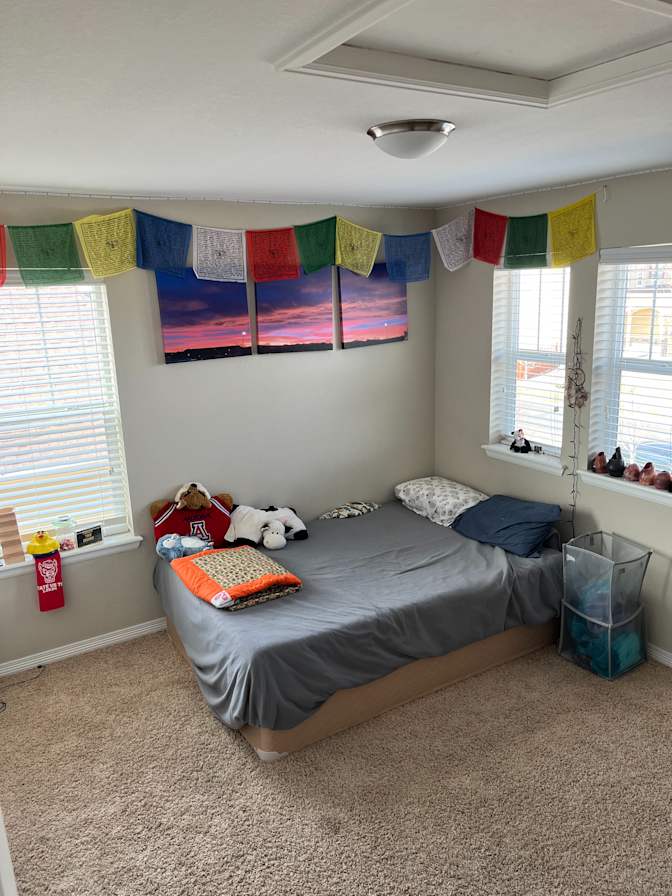Tate's room