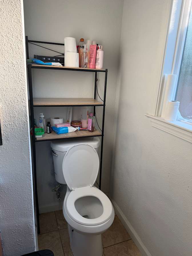 Jose's room