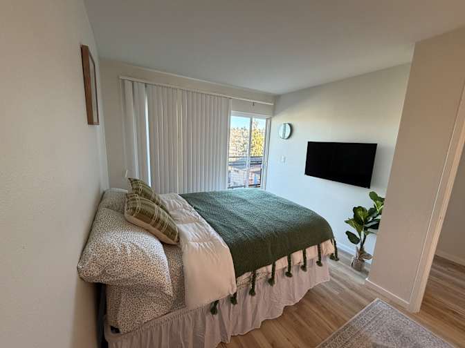 Mary Sky's room
