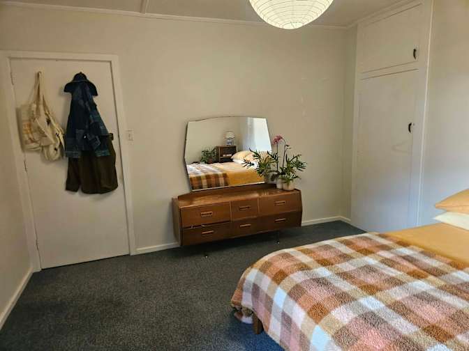 Lisa's room