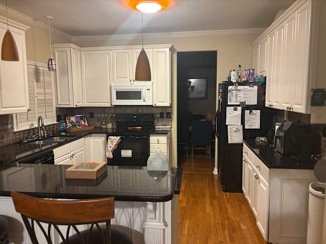 GEORGE's room