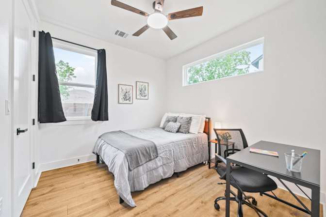 PadSplit's room