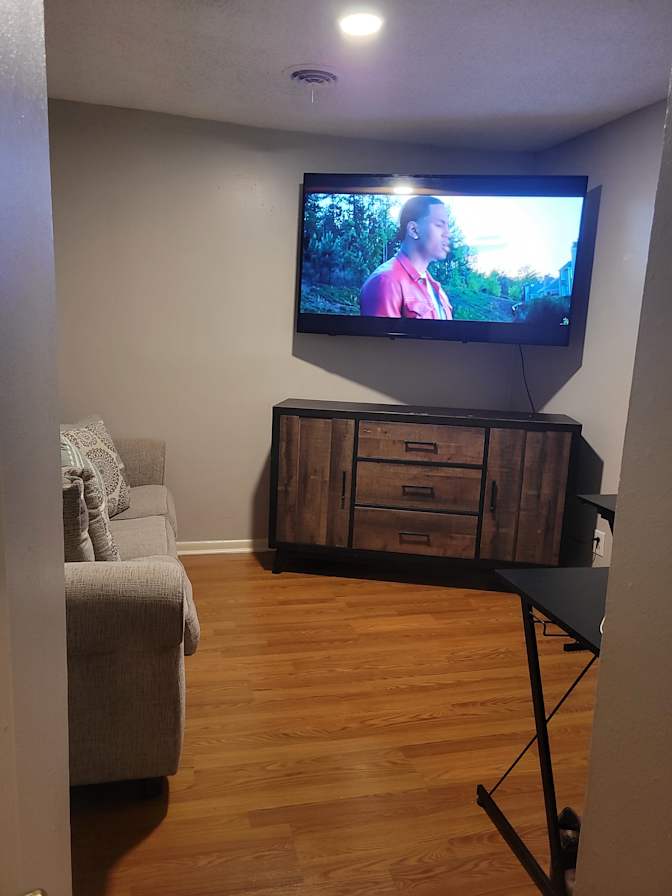 Zachary Janvier's room