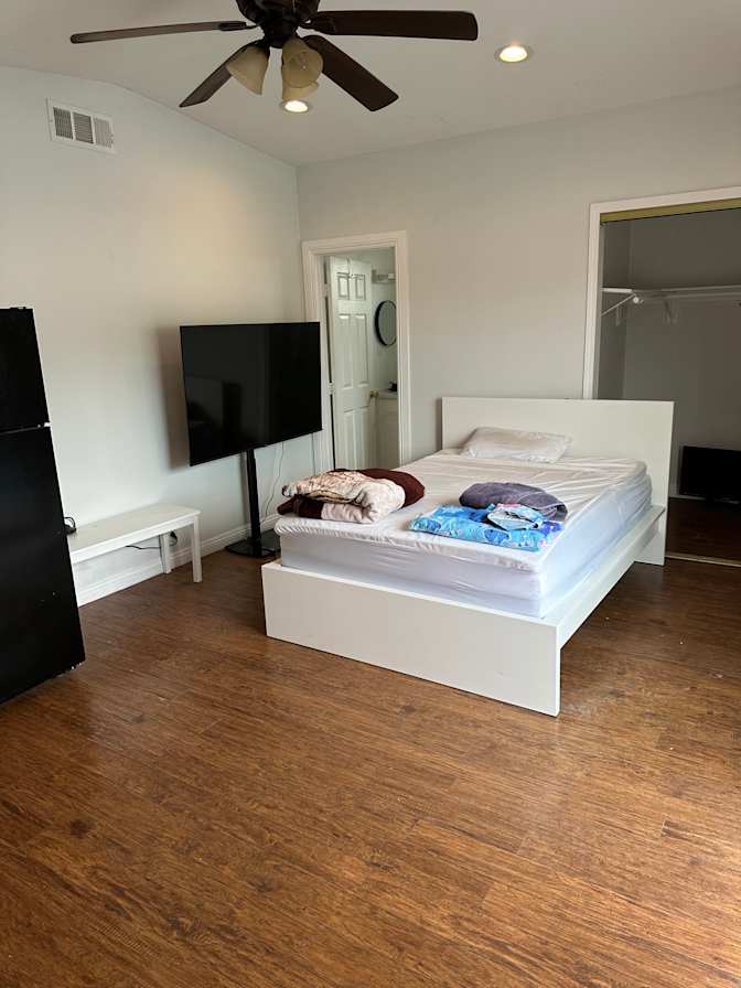 KJ's room
