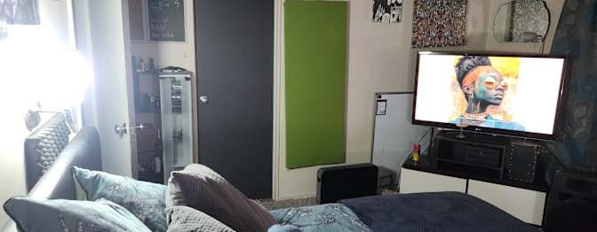Dre's room