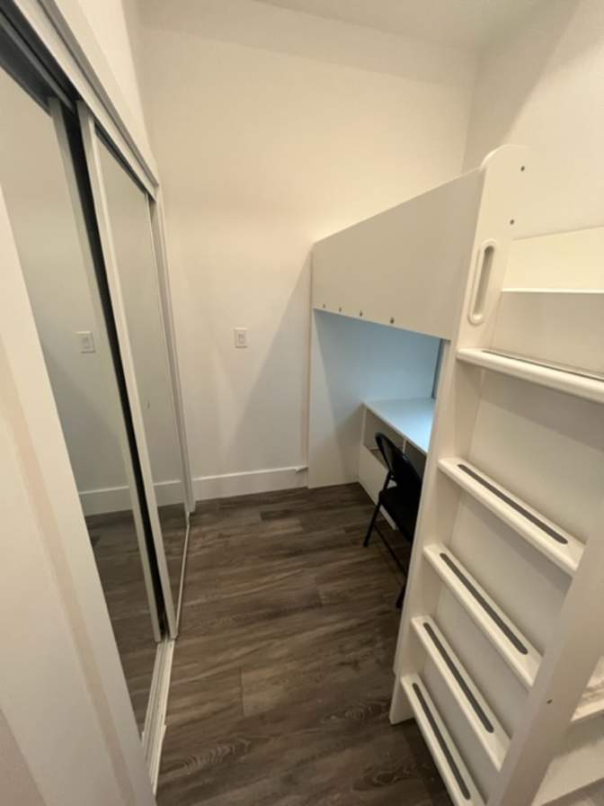 Oliver's room