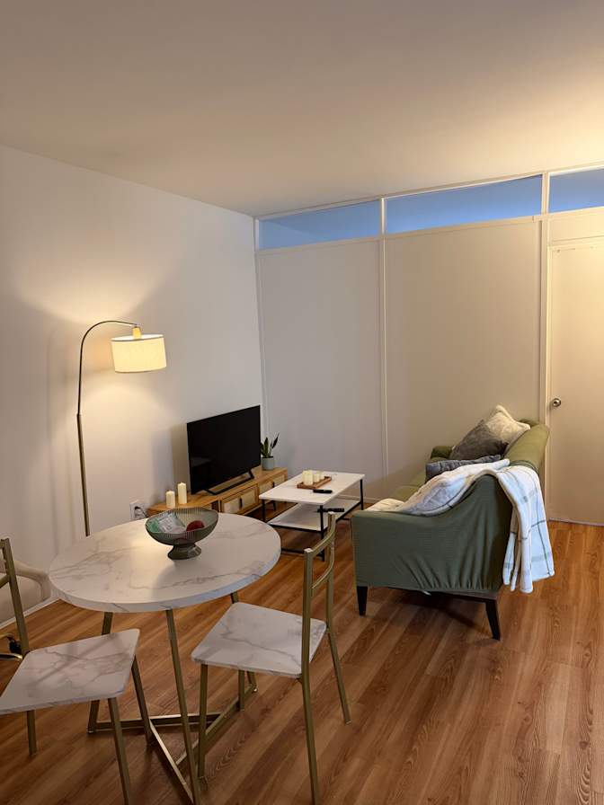 Eva's room