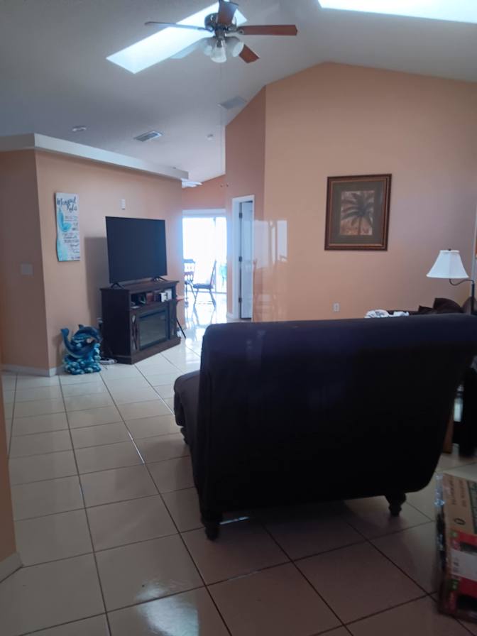 Sherry Rawlings's room
