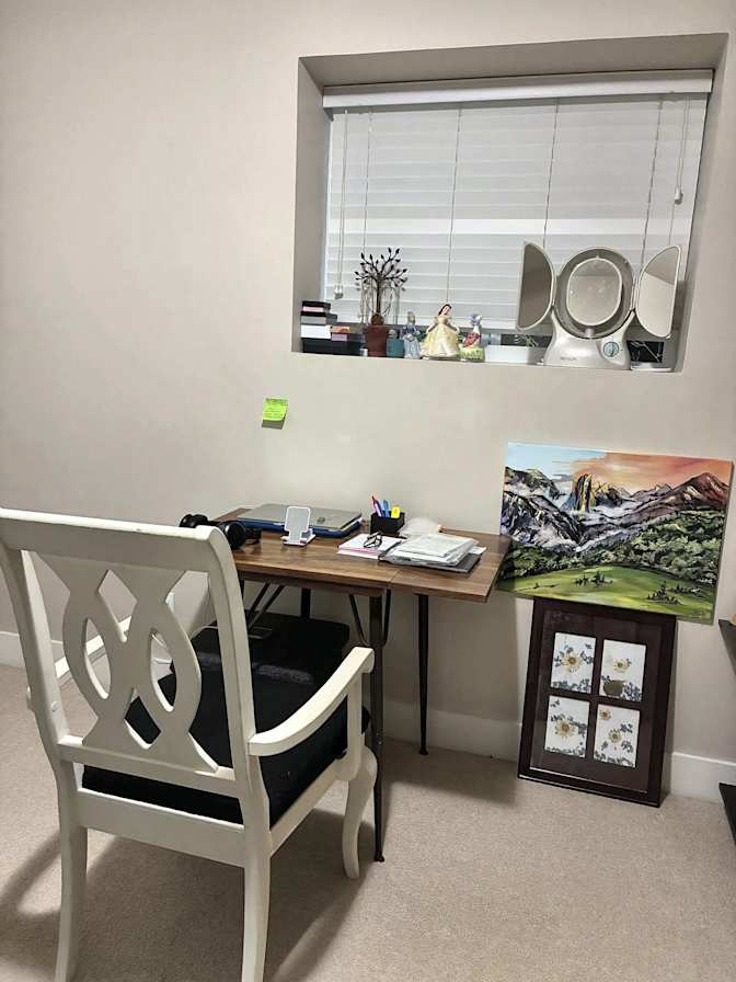 Tia's room