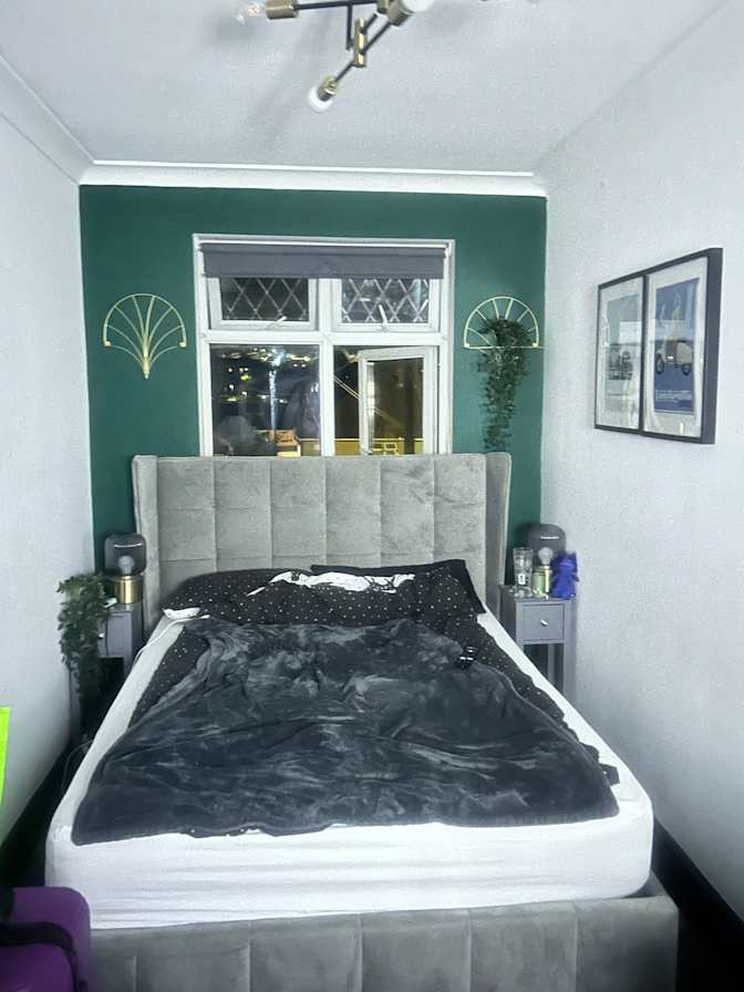 Nikeisha's room