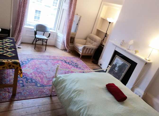 Rav's room