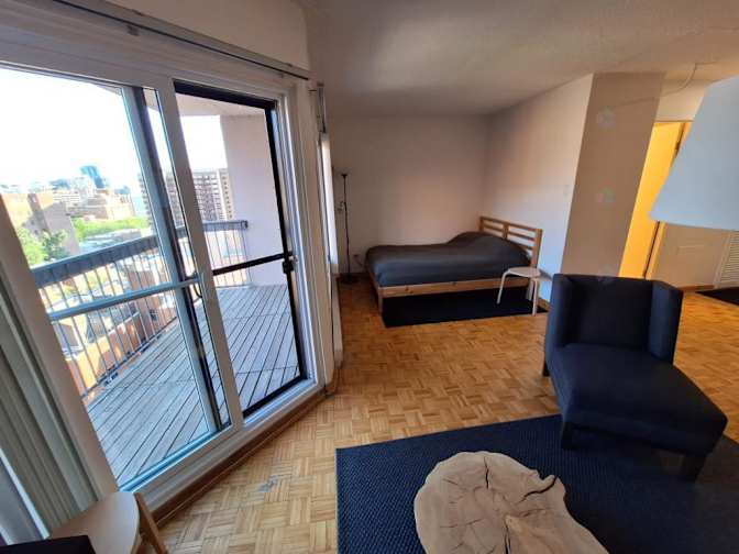 André's room