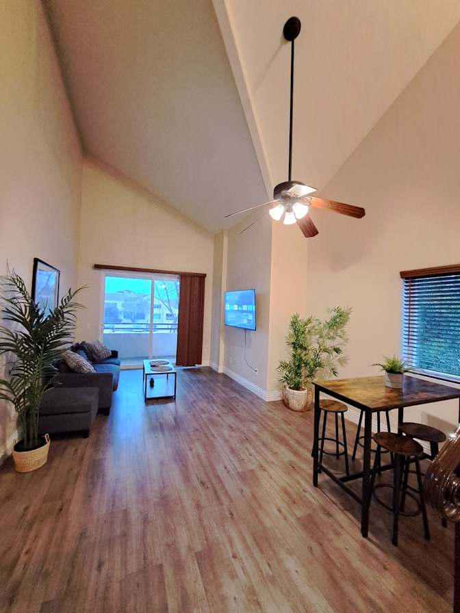 Venetian Condos's room
