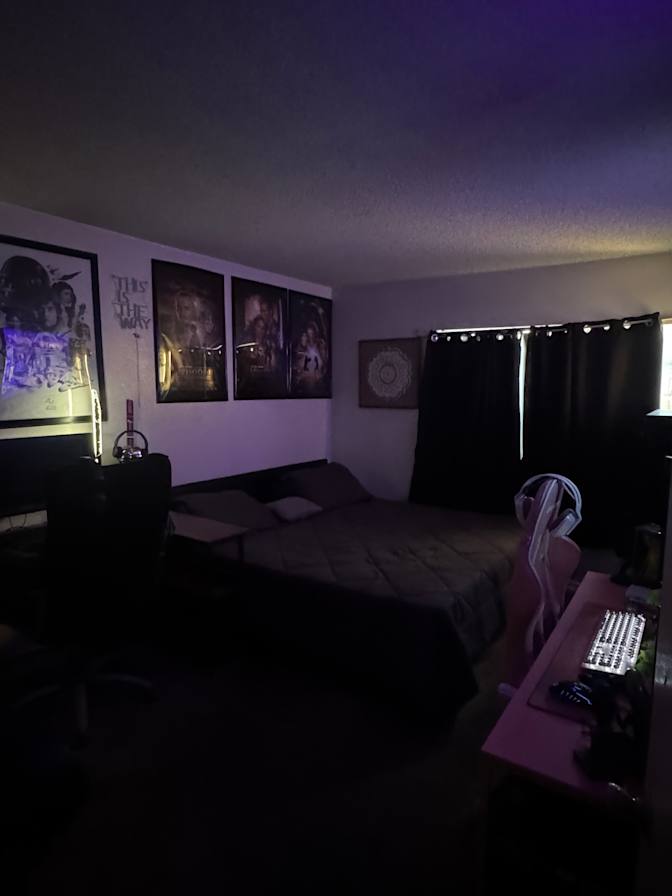 Isac's room
