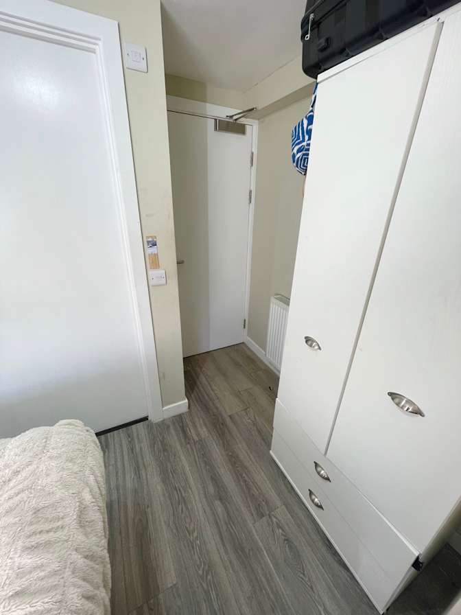Frankie Whitewood's room