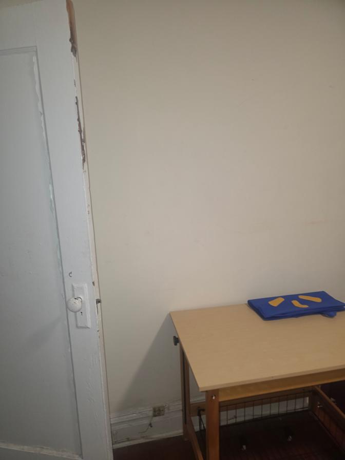 Aldo Alexander's room
