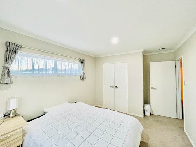Kinns's room