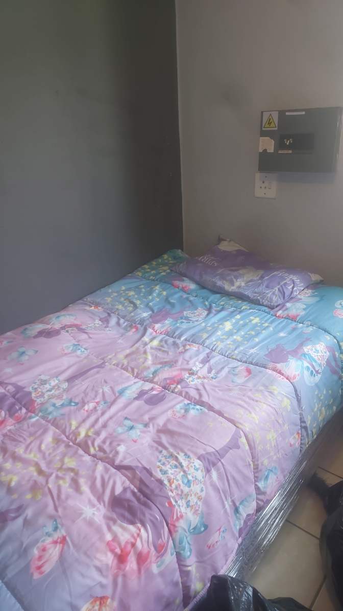 Soraya's room