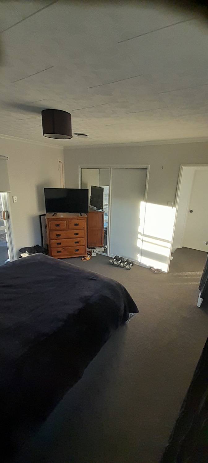 steve kenny's room